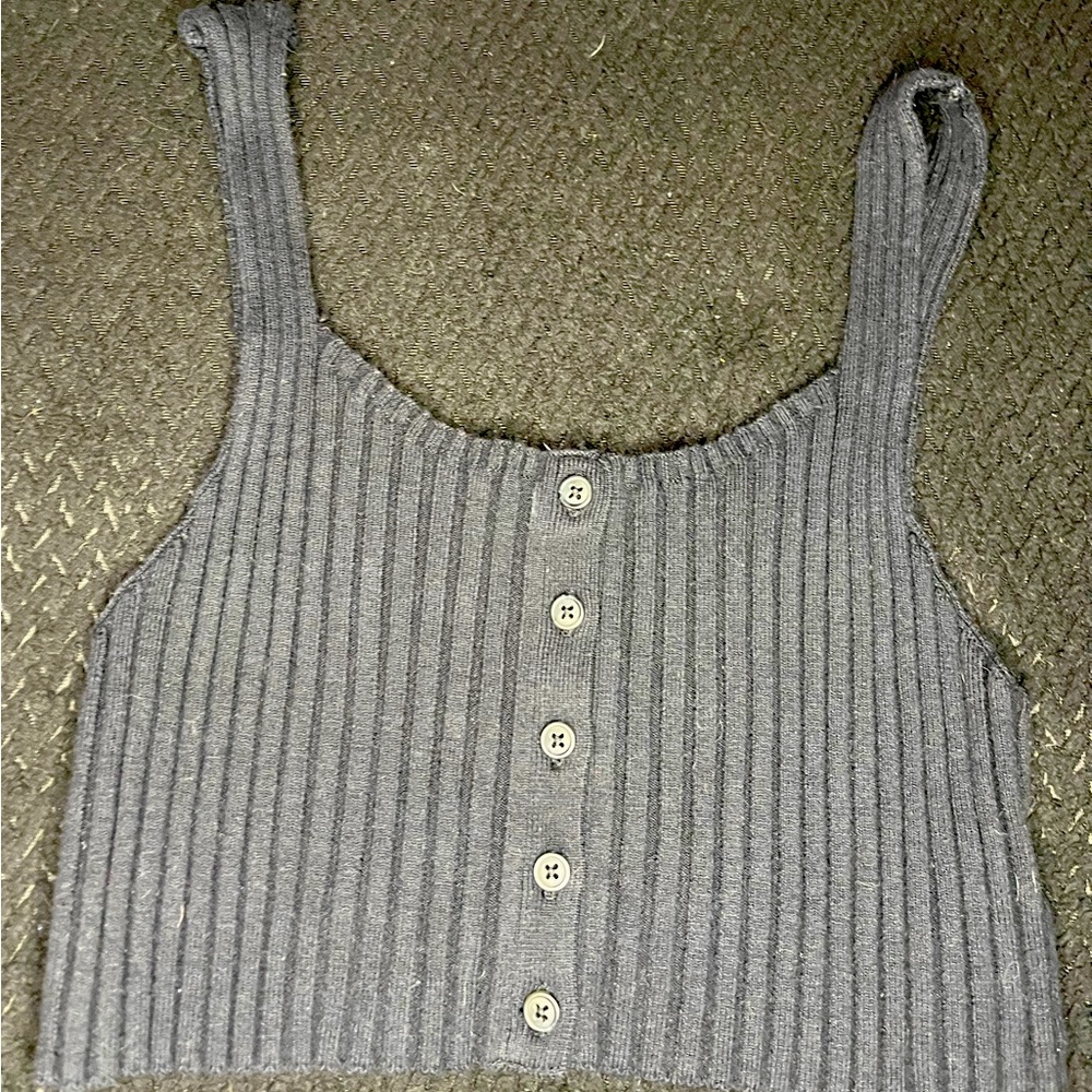 Black small crop top
